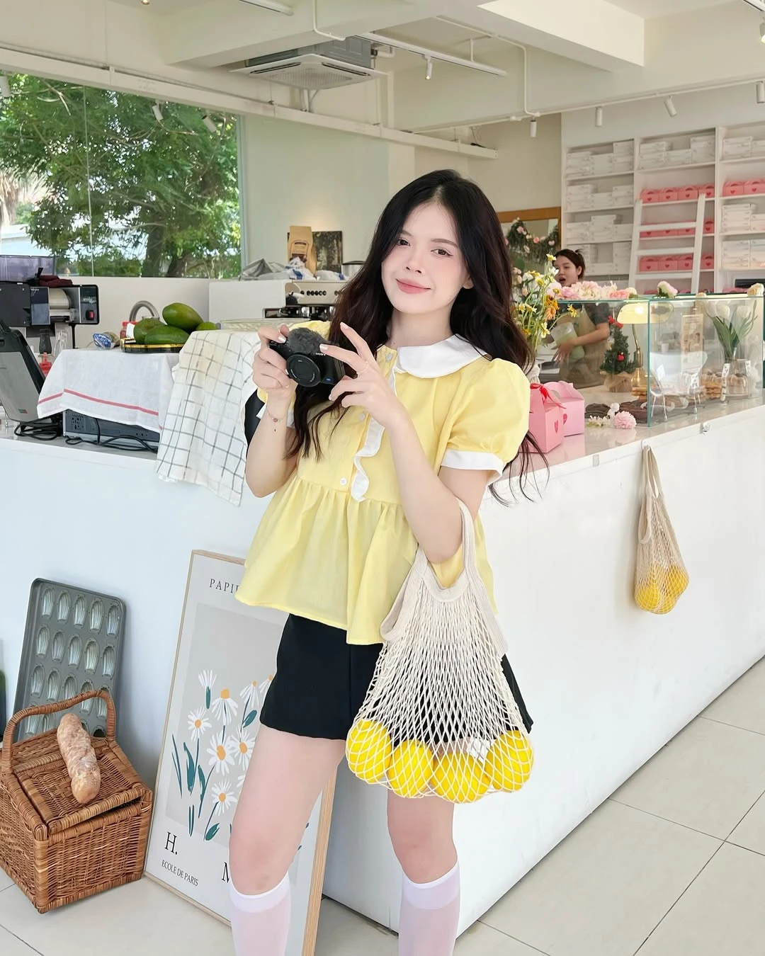 Áo babydoll vàng bèo phối trắng
