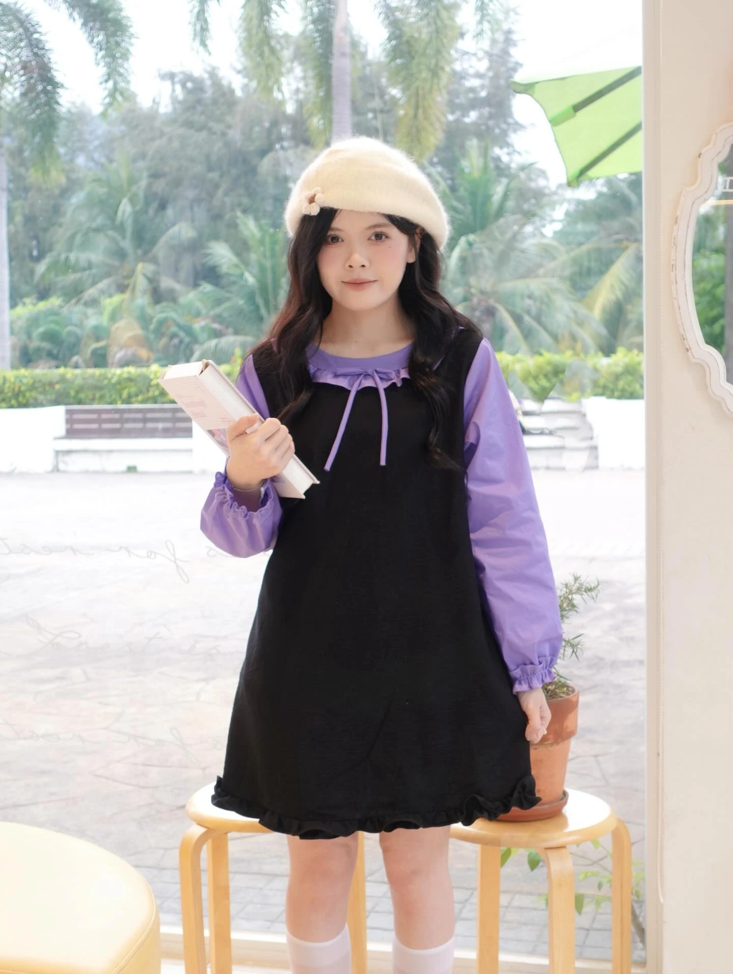 Đầm babydoll đen phối tím tay dài