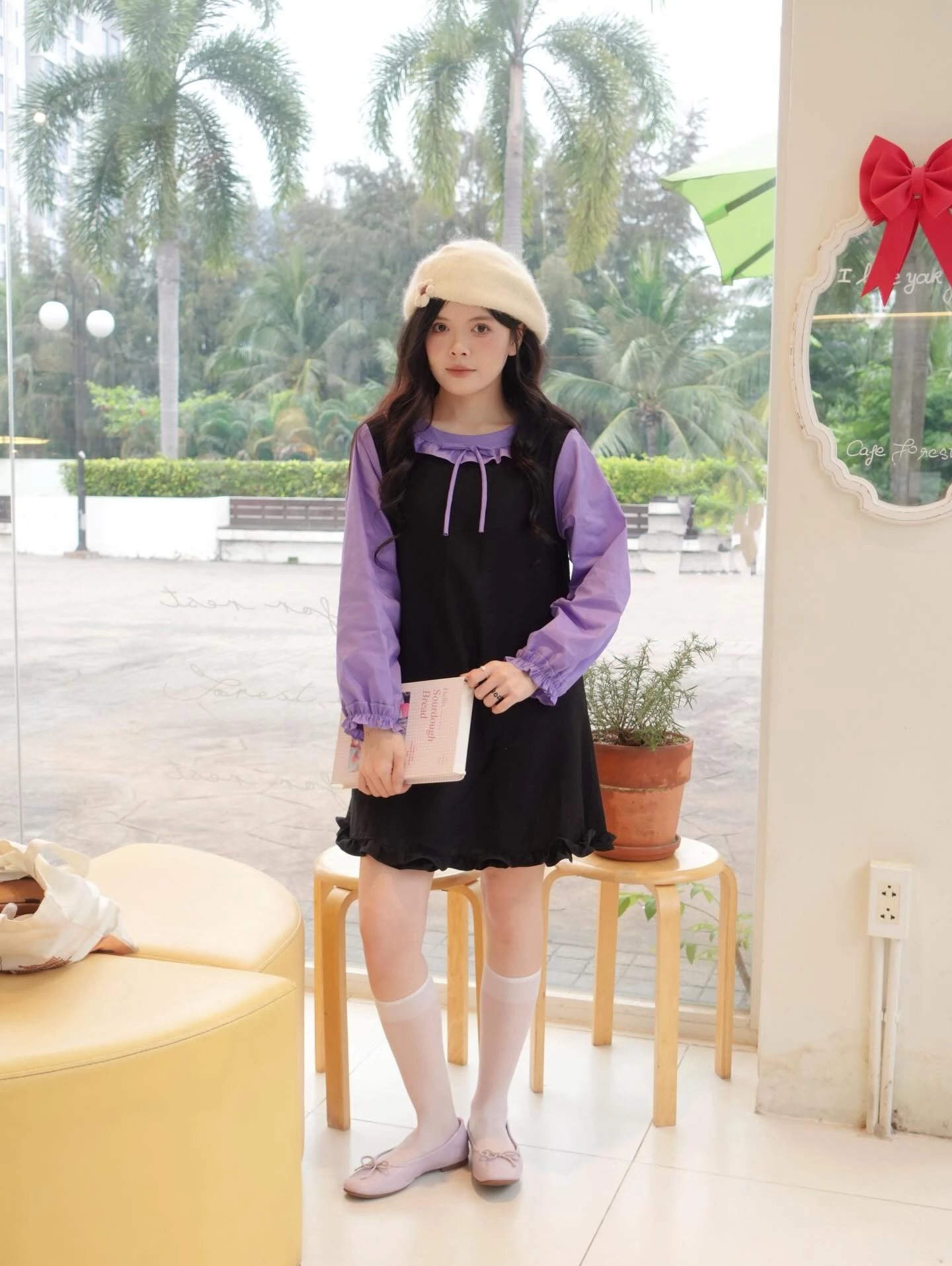 Đầm babydoll đen phối tím tay dài