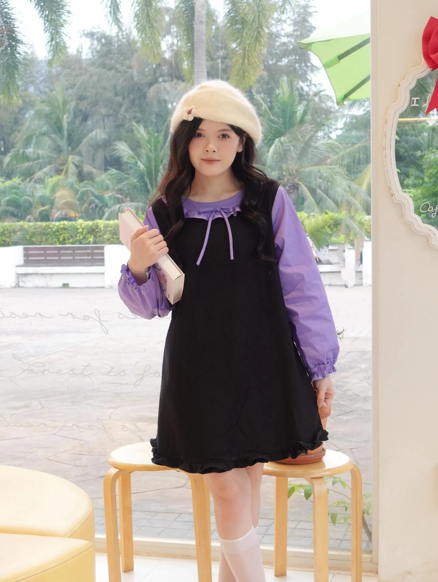 Đầm babydoll đen phối tím tay dài