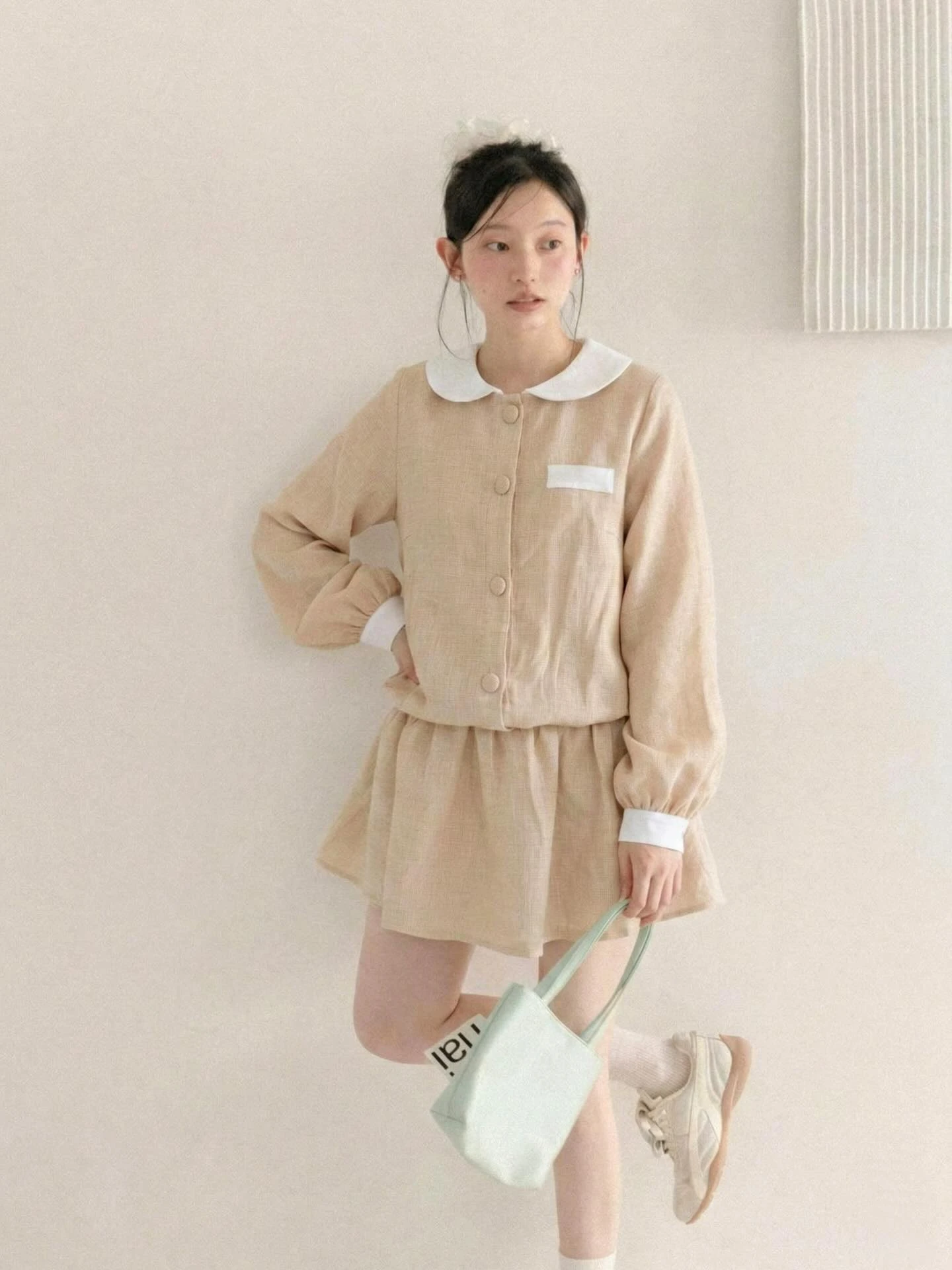 Set babydoll caro nâu nhạt bo chun kèm bảo hộ