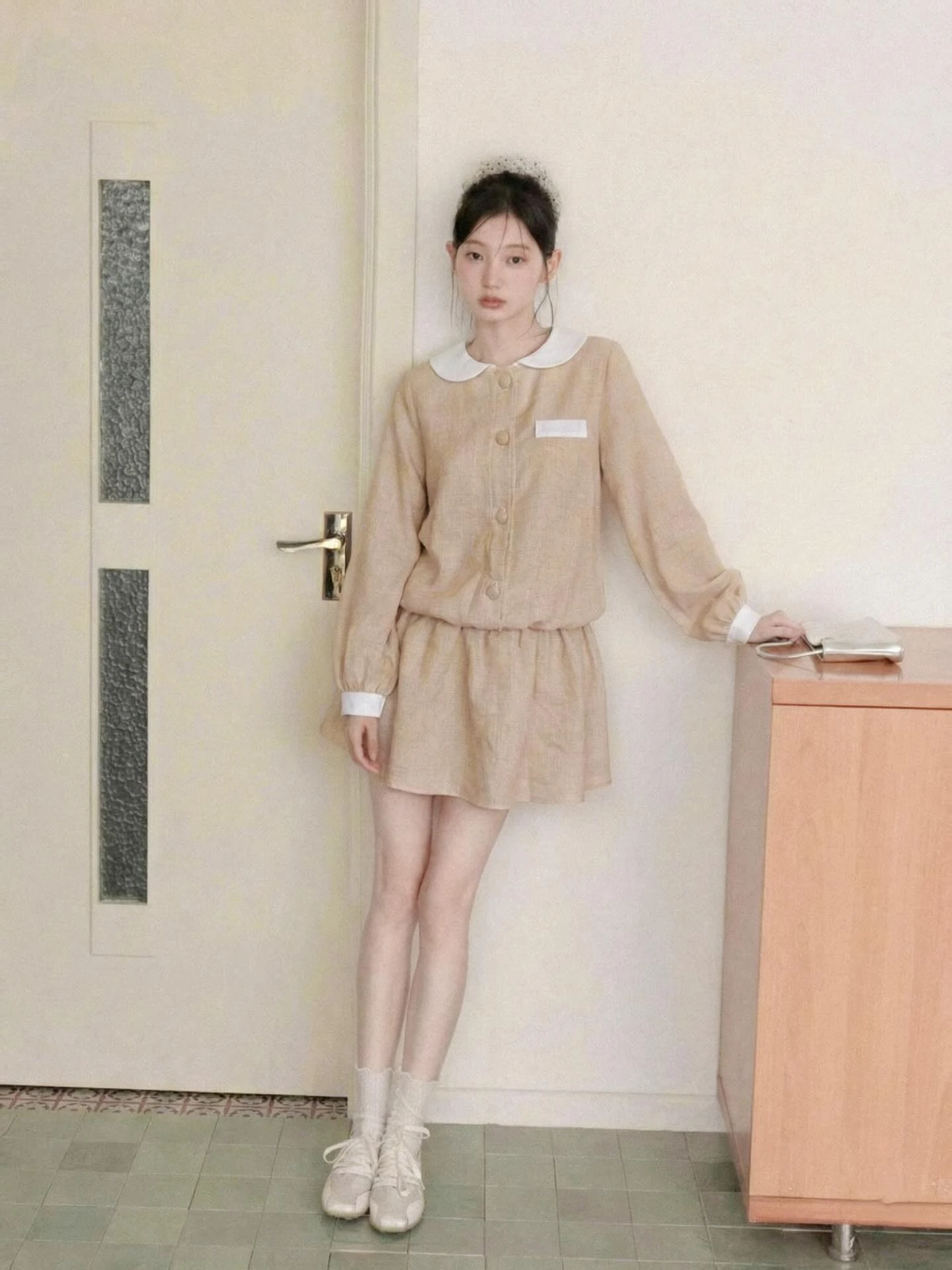 Set babydoll caro nâu nhạt bo chun kèm bảo hộ