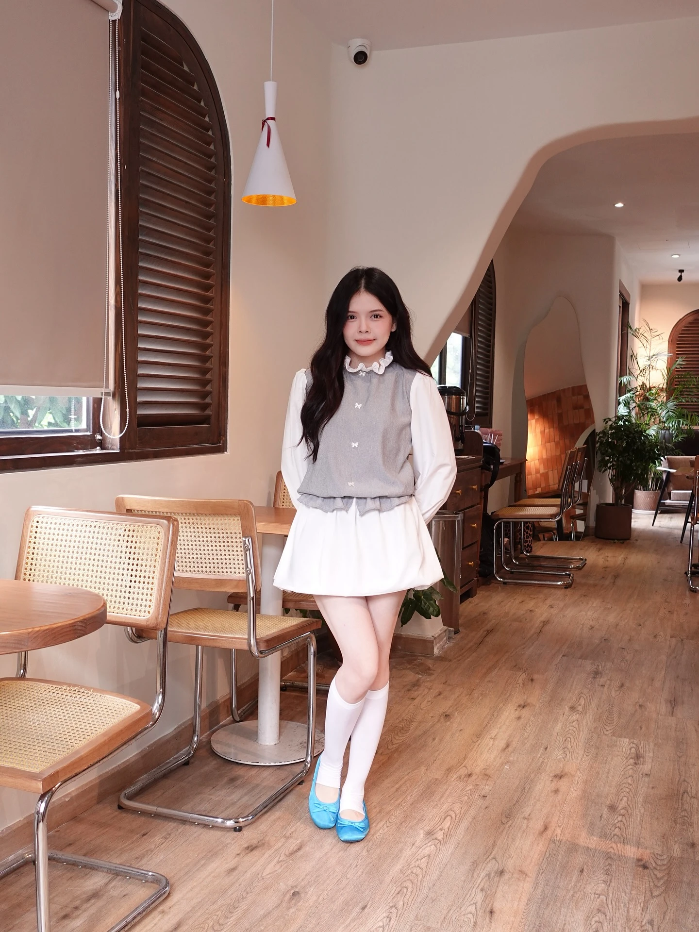 Set babydoll xám phối trắng tay dài bo chun kèm bảo hộ