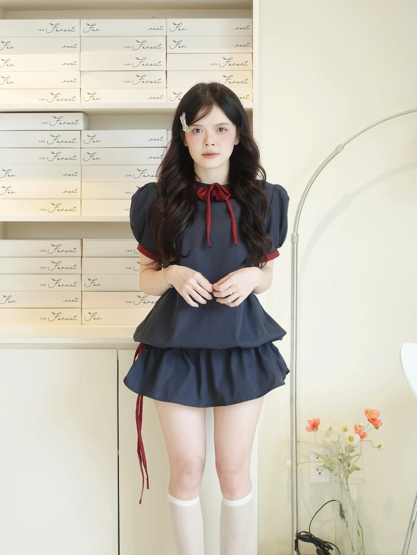 Set babydoll xanh than phối caro đỏ rút dây kèm bảo hộ