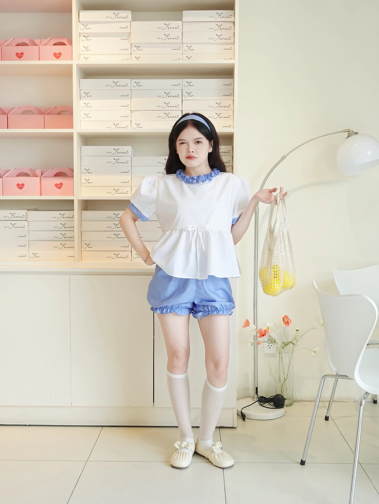 Set babydoll áo trắng + quần xanh line bèo