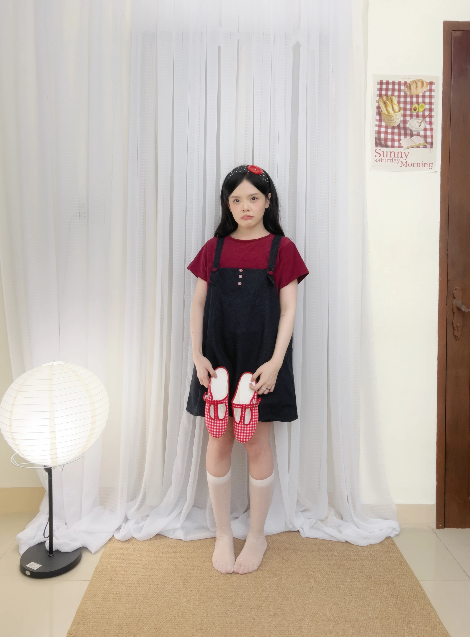 Set babydoll áo đỏ + yếm denim